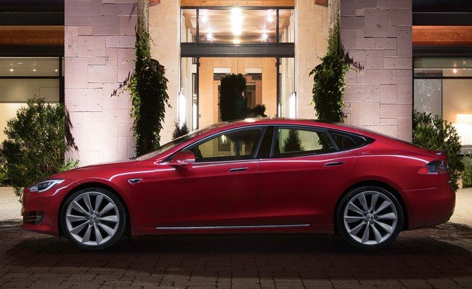 Thief Steals Tesla Model S With Just a Smartphone