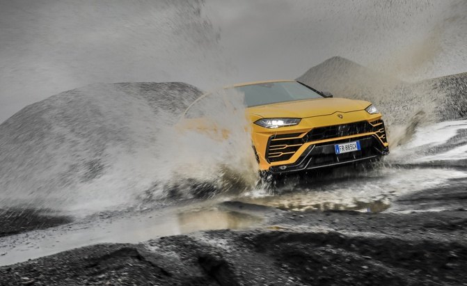 Off-Road Package Gives the Lamborghini Urus More Ground Clearance Than an F-150