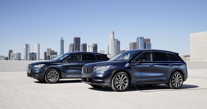 2021 lincoln corsair grand touring adds more plug in power to luxury brand