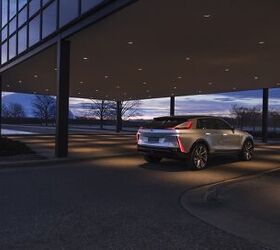 cadillac lyriq ev debuts with over 300 miles of range and massive interior screen