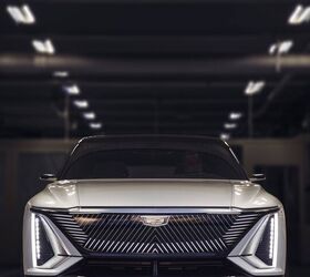 cadillac lyriq ev debuts with over 300 miles of range and massive interior screen