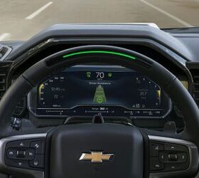 2022 chevrolet silverado gets a large touchscreen super cruise and zr2 trim