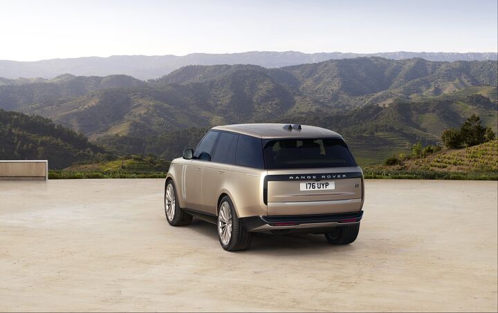 2022 land rover range rover debuts with three rows upcoming phev and ev