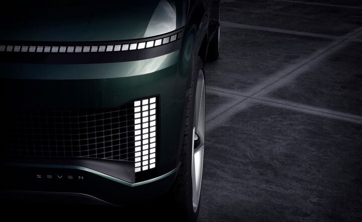 Hyundai Teases SEVEN EV Concept, LA Auto Show Reveal November 17
