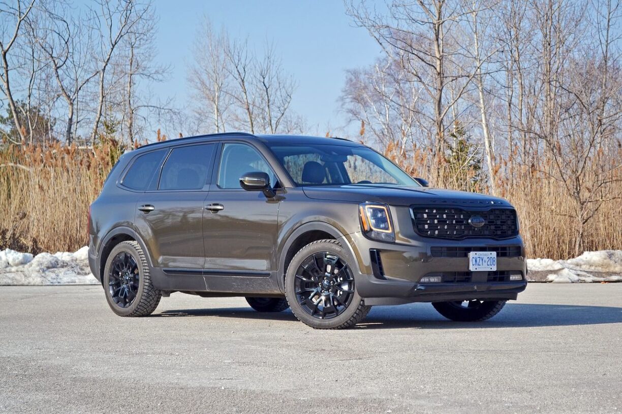 Suvs With Ruffled Rear Body SUV With the Most Rear Legroom: Top 10 | AutoGuide.com