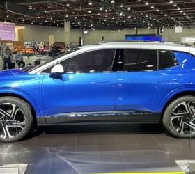2024 chevrolet equinox ev hands on preview 5 interesting features on the compact ev
