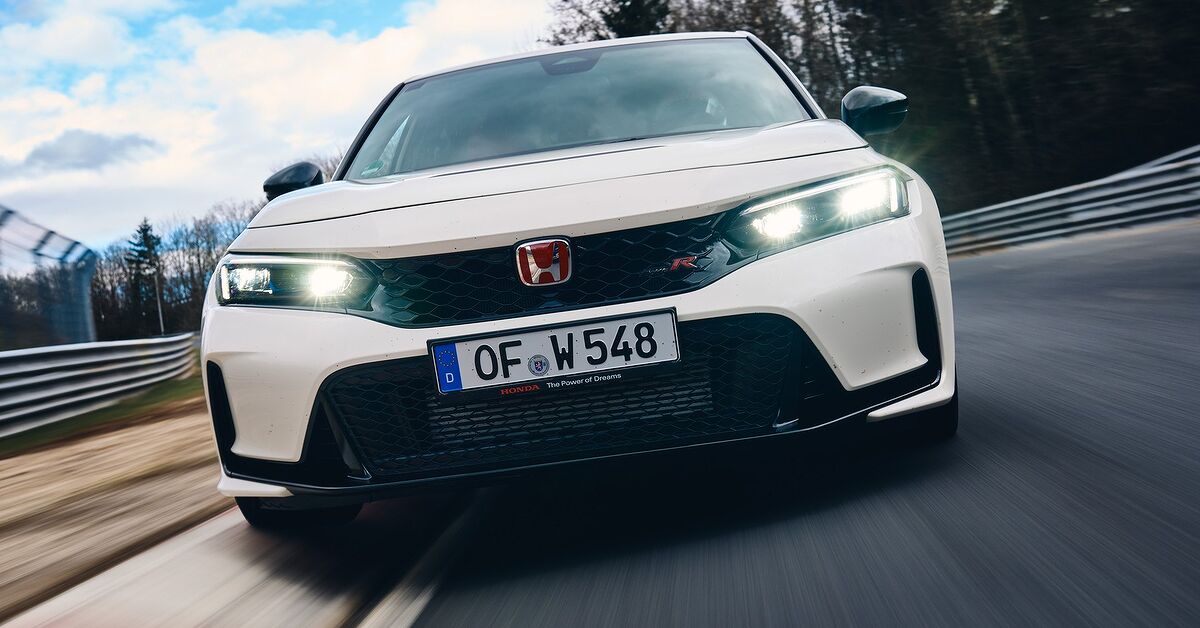 The Honda Civic Type R Takes The Title Of The Fastest FWD Car Around ...