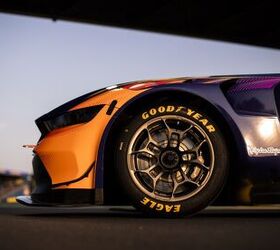 洋書 MUSTANG The Racing Thoroughbred Ford Mustang GT3 Racer Takes the Dark Horse to Le Mans