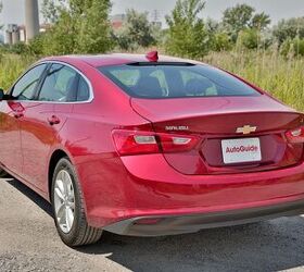 2016 chevrolet malibu vs nissan altima