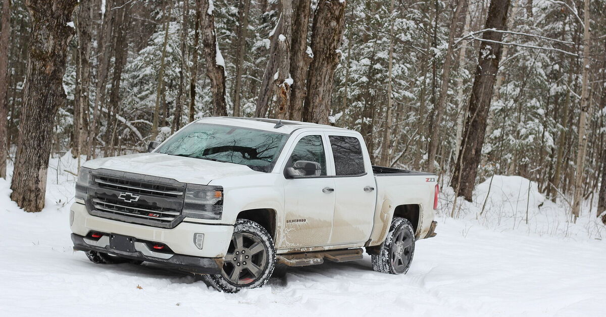 GM Recalls Trucks Over Rupturing Side Airbags