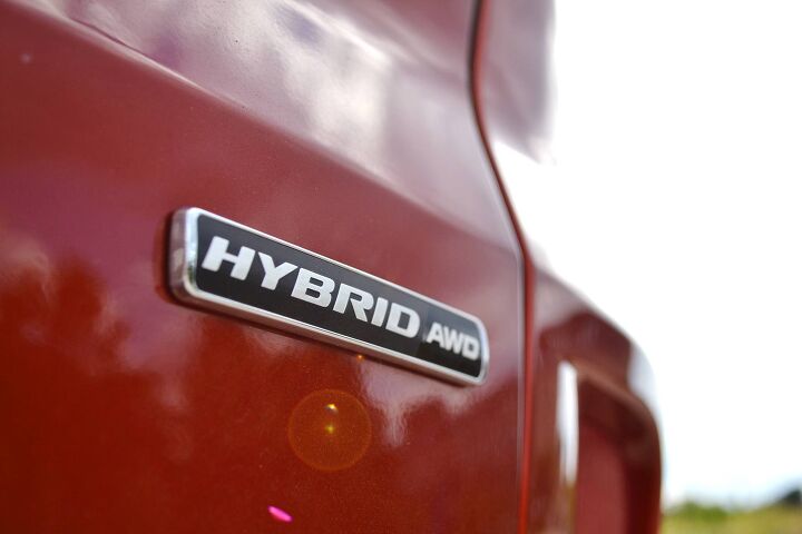 2020 ford escape hybrid vs 2020 toyota rav4 hybrid