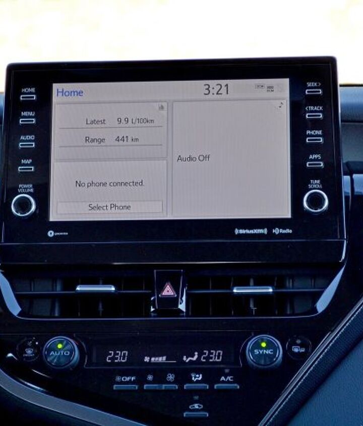 Toyota Camry AWD Vs Kia K5 AWD Comparison AutoGuide.com