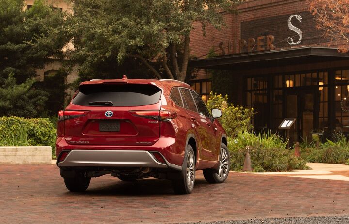 buick enclave vs toyota highlander which three row suv is right for you