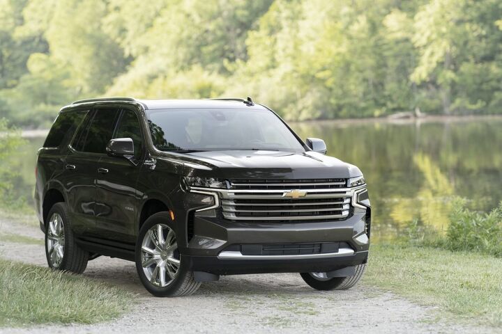 chevrolet tahoe vs chevrolet suburban which full size chevy is right for you