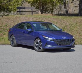 toyota corolla vs hyundai elantra comparison