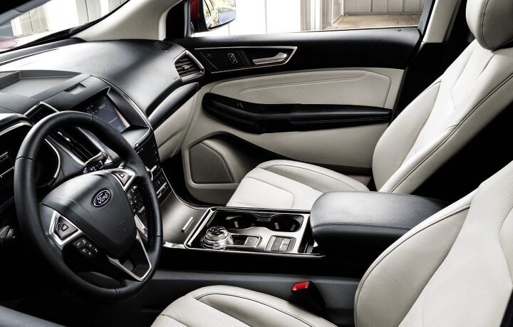 Ford Edge Vs Hyundai Santa Fe: Which Mid-Size Crossover Is The