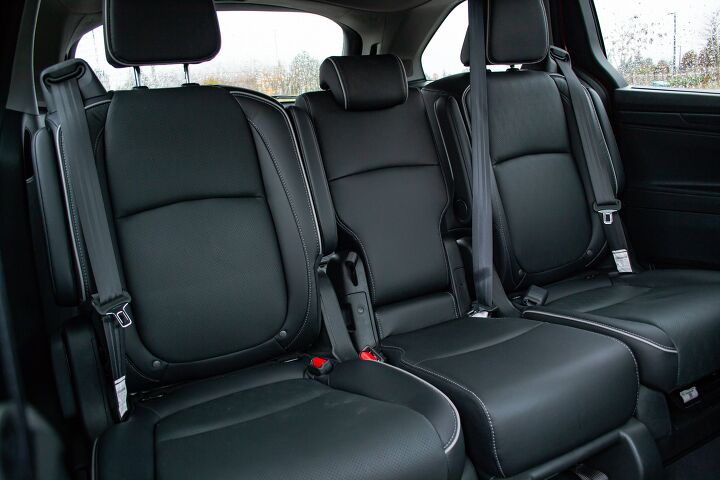 honda odyssey vs toyota sienna comparison minivan mix n match