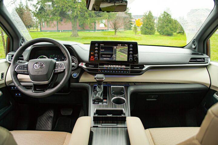 honda odyssey vs toyota sienna comparison minivan mix n match