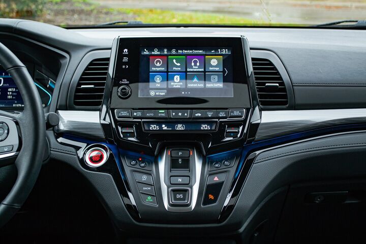 honda odyssey vs toyota sienna comparison minivan mix n match