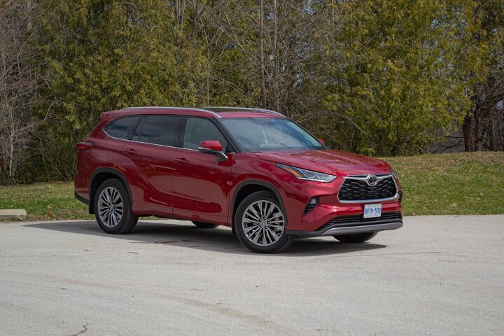 nissan pathfinder vs toyota highlander which suv is right for you