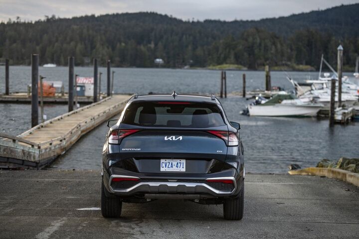 hyundai tucson vs kia sportage which suv is right for you