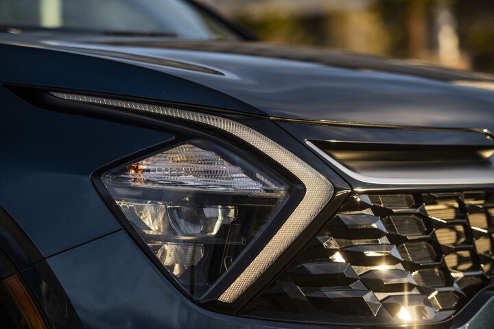 hyundai tucson vs kia sportage which suv is right for you