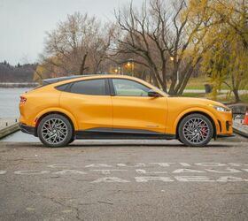 Nissan Ariya Vs Ford Mustang Mach-E: Which EV SUV is Right for You ...