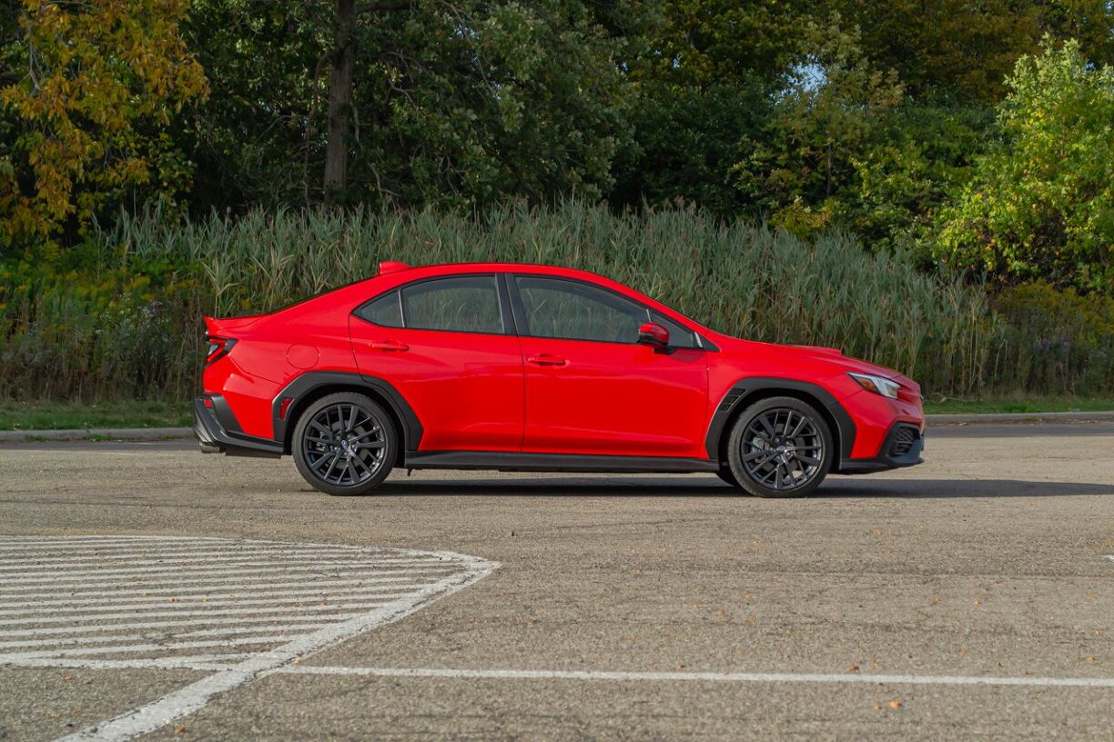 Subaru WRX Manual Vs Automatic Comparison | AutoGuide.com