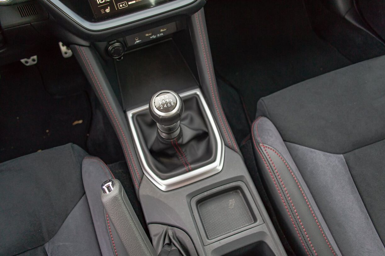 Subaru WRX Manual Vs Automatic Comparison | AutoGuide.com