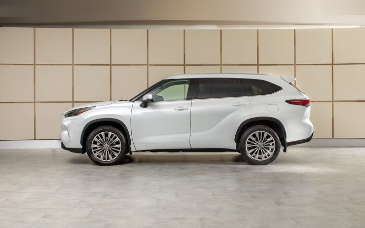 toyota highlander xle vs limited which trim is right for you
