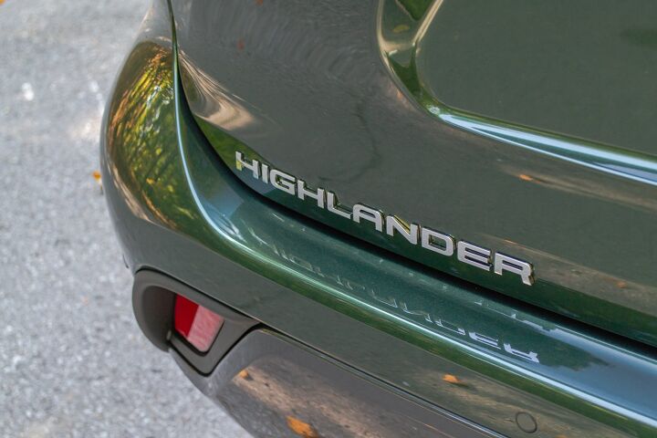toyota highlander xle vs limited which trim is right for you