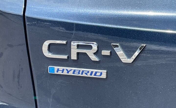 toyota rav4 hybrid vs honda cr v hybrid comparison