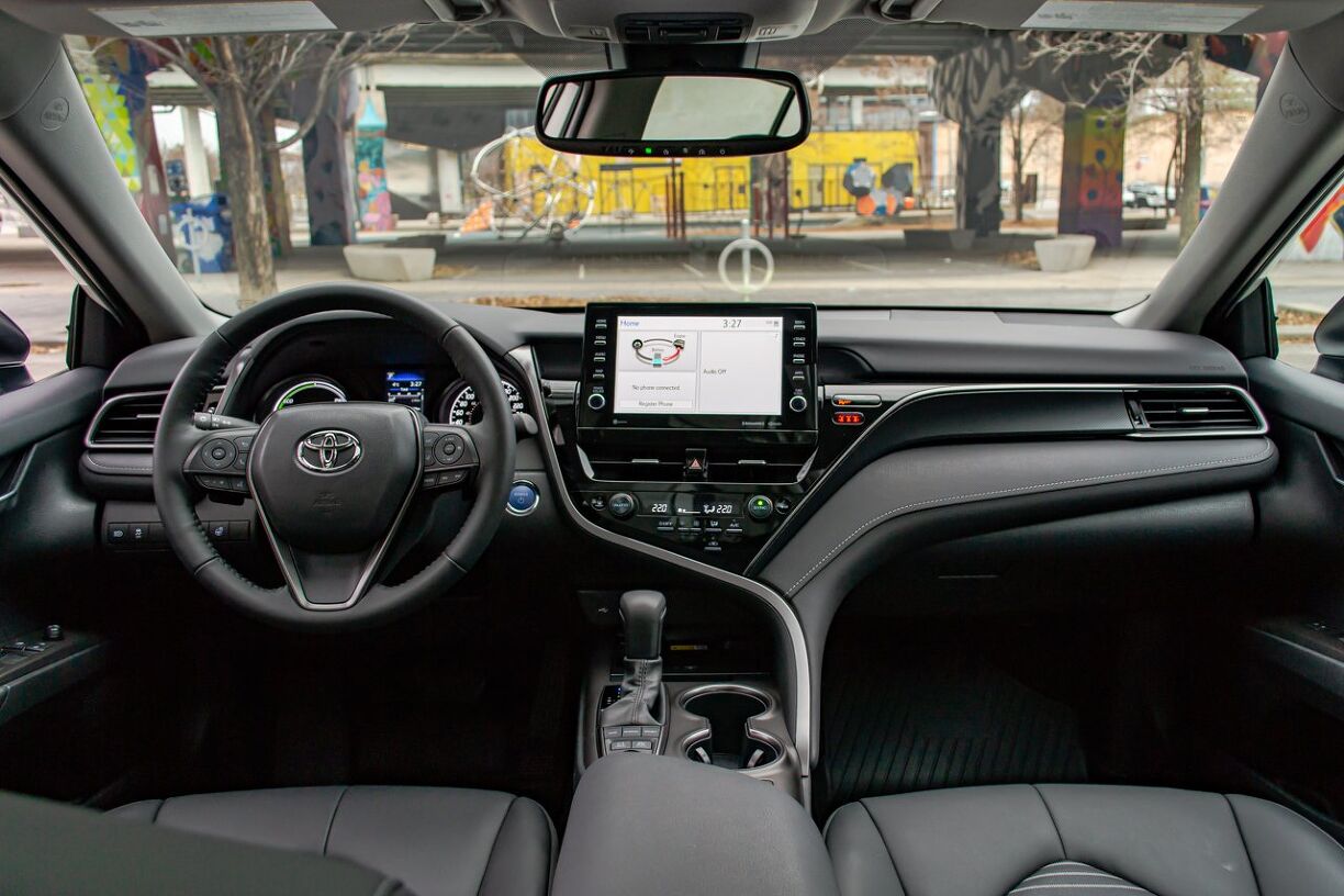 Toyota Camry LE Vs SE Which Trim is Right for You?