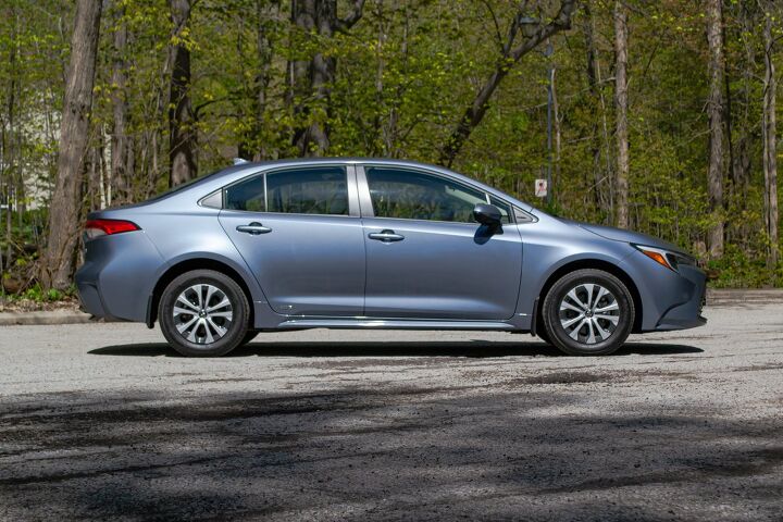 toyota corolla hybrid awd vs mazda3 awd comparison