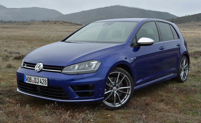 2015 Volkswagen Golf R Review