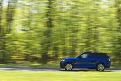 2016 Range Rover Sport SVR Review | AutoGuide.com