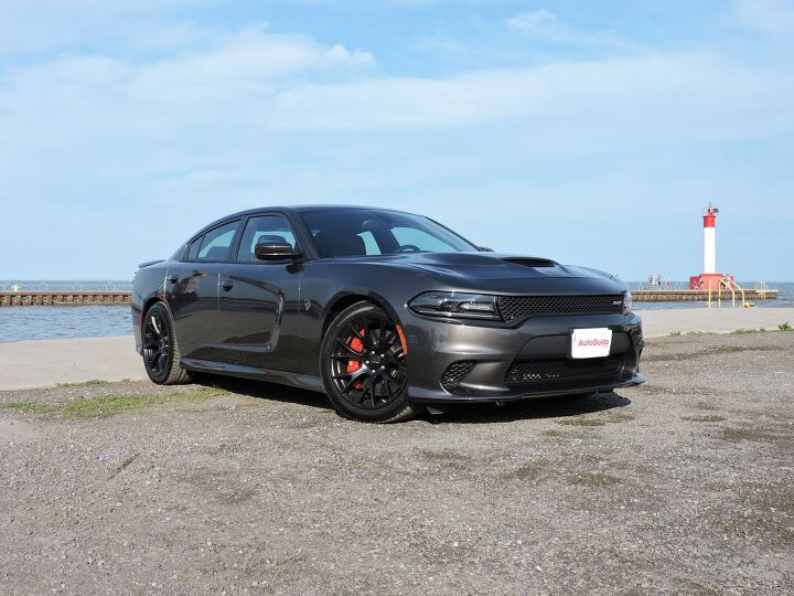 2015 Dodge Charger SRT Hellcat is Baby's First Ride