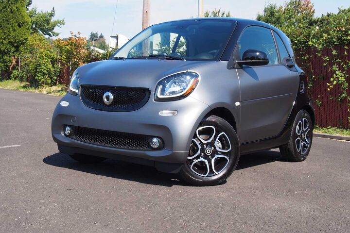 2016 Smart Fortwo Review | AutoGuide.com