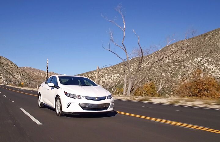 Chevrolet Volt: 2016 AutoGuide.com Car of the Year Nominee