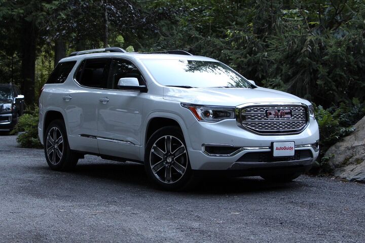 2017 GMC Acadia: AutoGuide.com Utility of the Year Contender