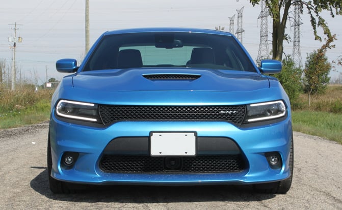 2016 Dodge Charger SRT 392 Summed Up in 9 Real Quotes