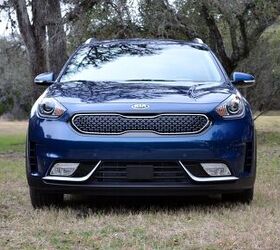 2017 Kia Niro Review | AutoGuide.com