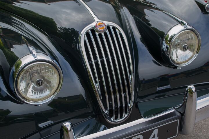 What It's Like to Drive a Vintage 1955 Jaguar XK140