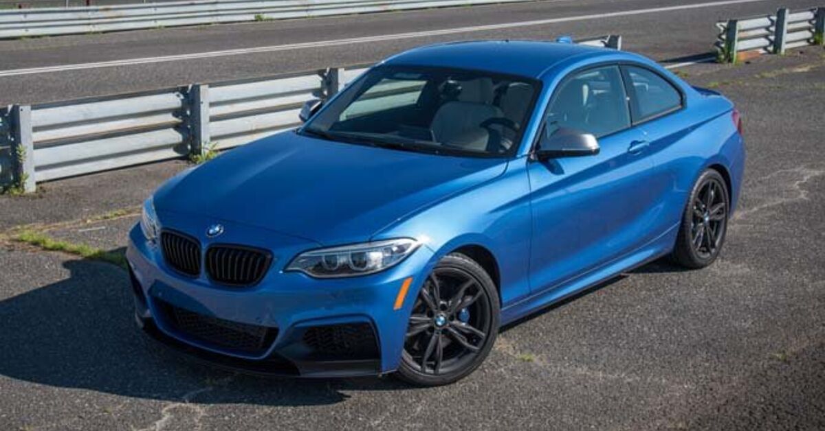2017 BMW M240i Coupe Review AutoGuide 2017-bmw-m240i-coupe-review-autoguide