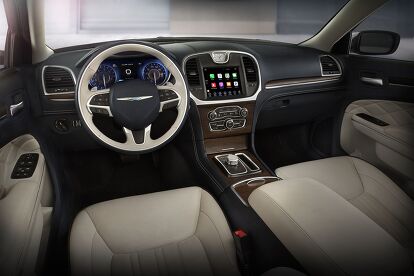 2018 Chrysler 300 Review