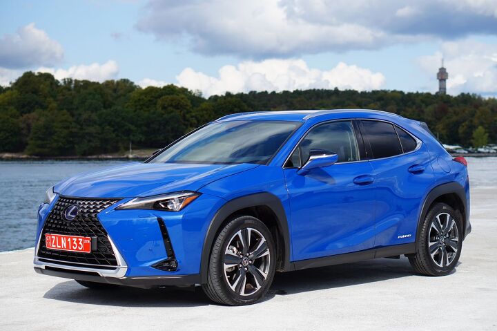 2019 Lexus UX Review | UX 200 and UX 250h