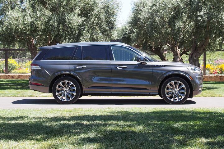 2020 lincoln aviator review video