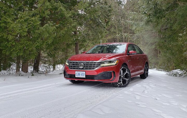 2020 Volkswagen Passat R-Line Review | AutoGuide.com