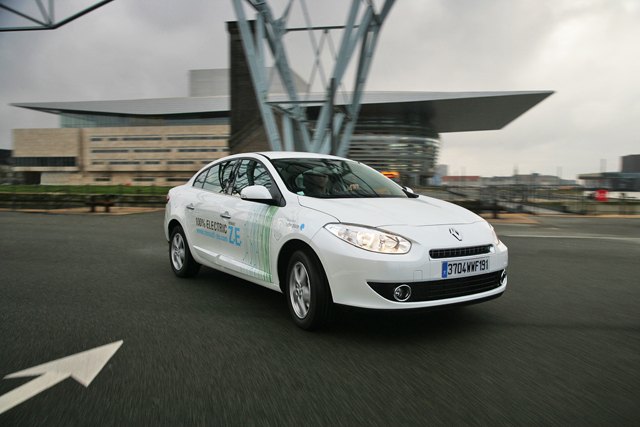 renault fluence ze all-electric car