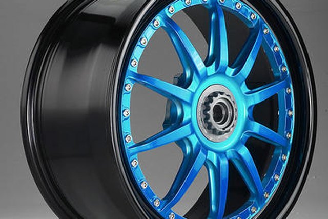 HRE Releases Centerlock Wheels For Porsche Turbo, GT3
